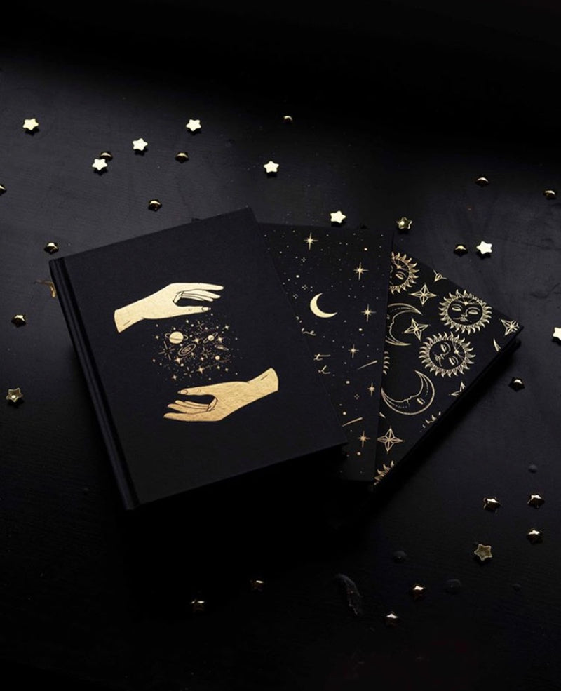 Buch „Dreamy Journal The Universe in your Hands“ l x Annie