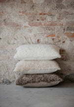 Kissen "Crossbreed" I creme white