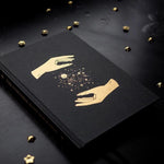 Buch „Dreamy Journal The Universe in your Hands“ l x Annie